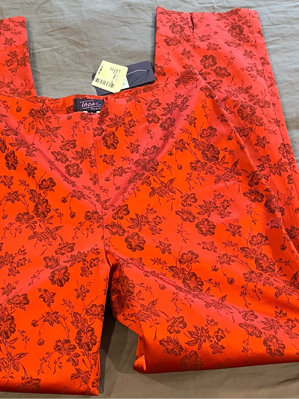 NWT*TABAC PARIS*Red Floral Satin -Like Pants w Asian Print *NEW*Size 6*MSRP $188
